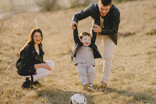 famili divierte