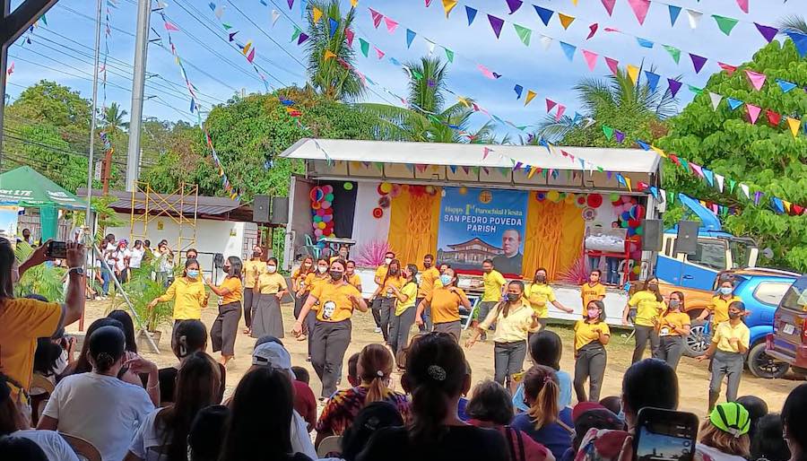 rumba Poveda dance