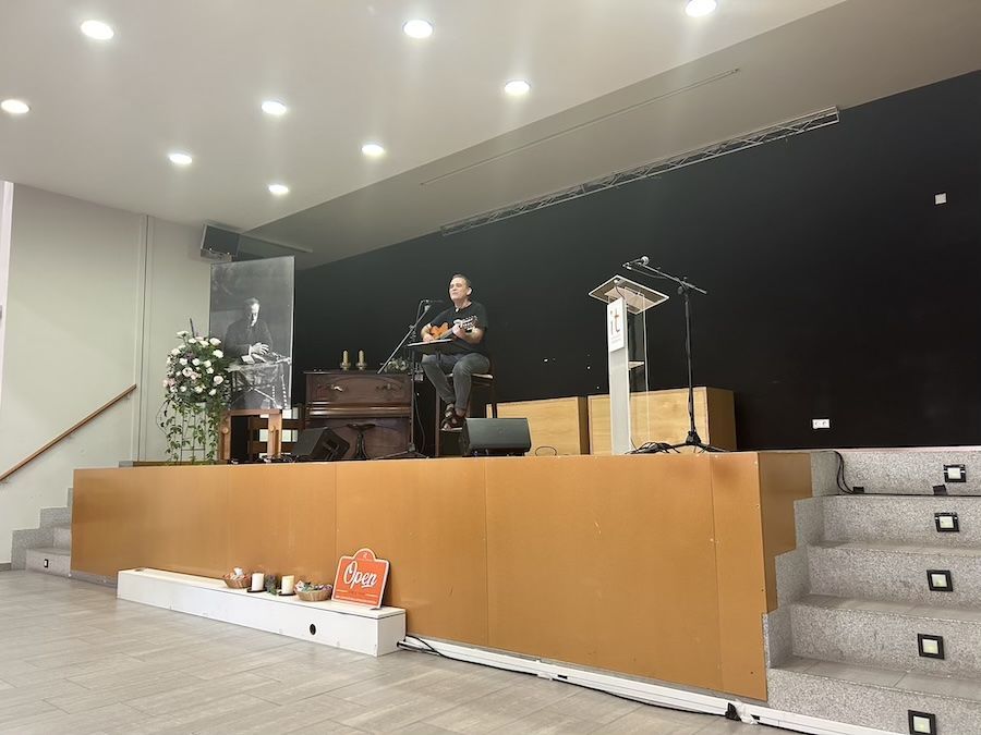 luis guitarra en fiesta san pedro poveda