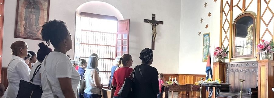 ante la virgen curso laicos holguin