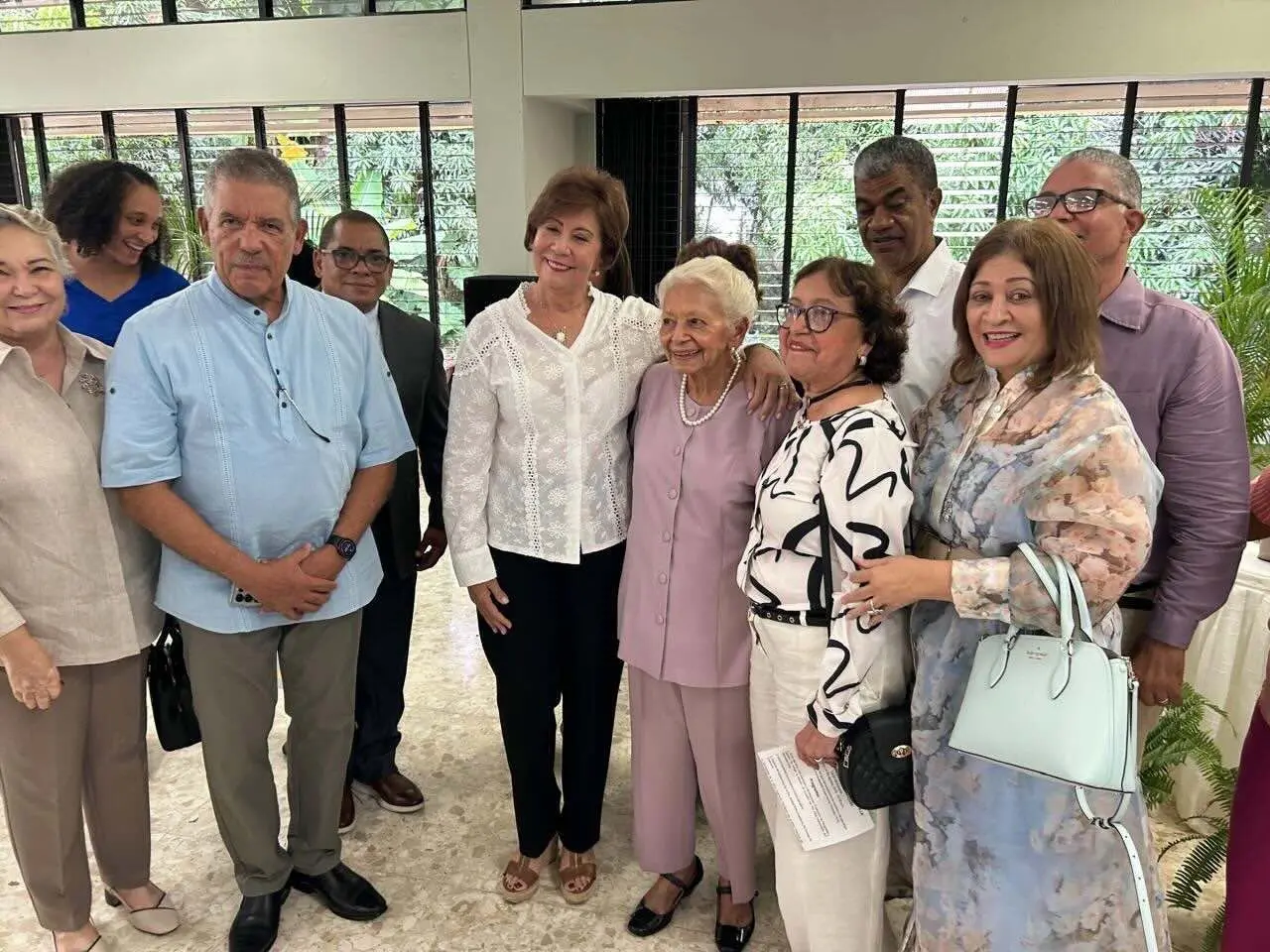 Reconocimiento Argentina Hernandez republica dominicana