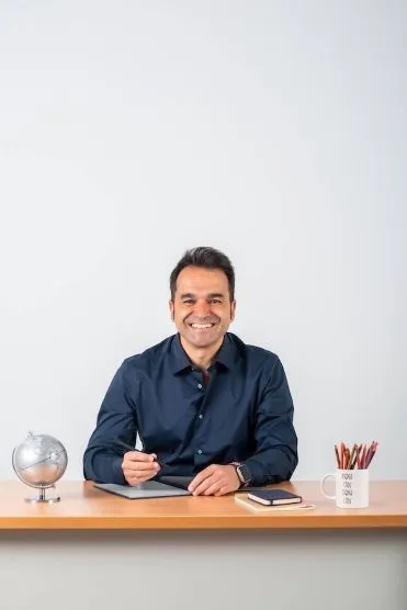 Manu Velasco profesor colegio santa teresa